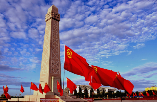 阿拉尔三五九纪念碑